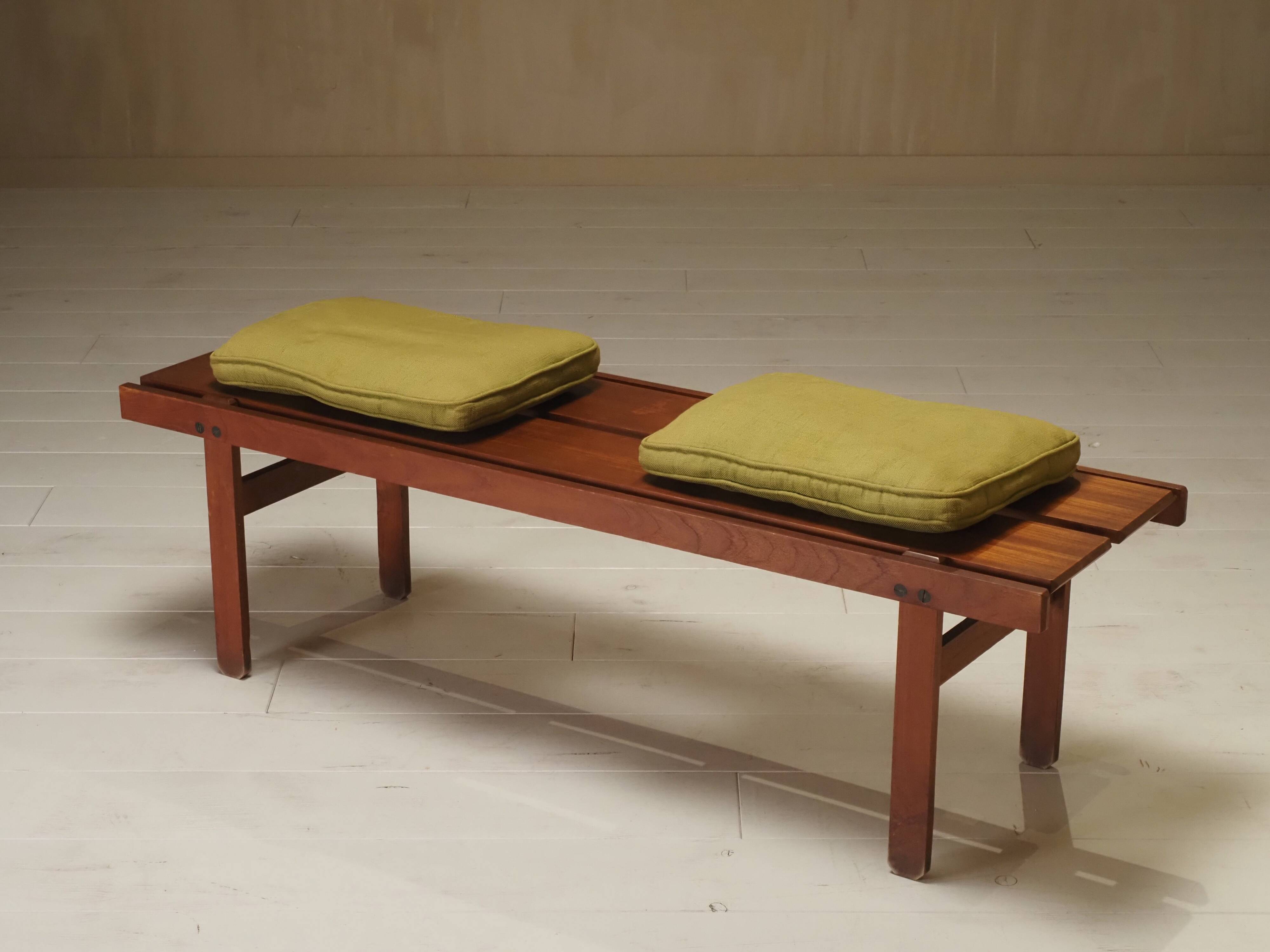 Italian slatted bench, 1960s