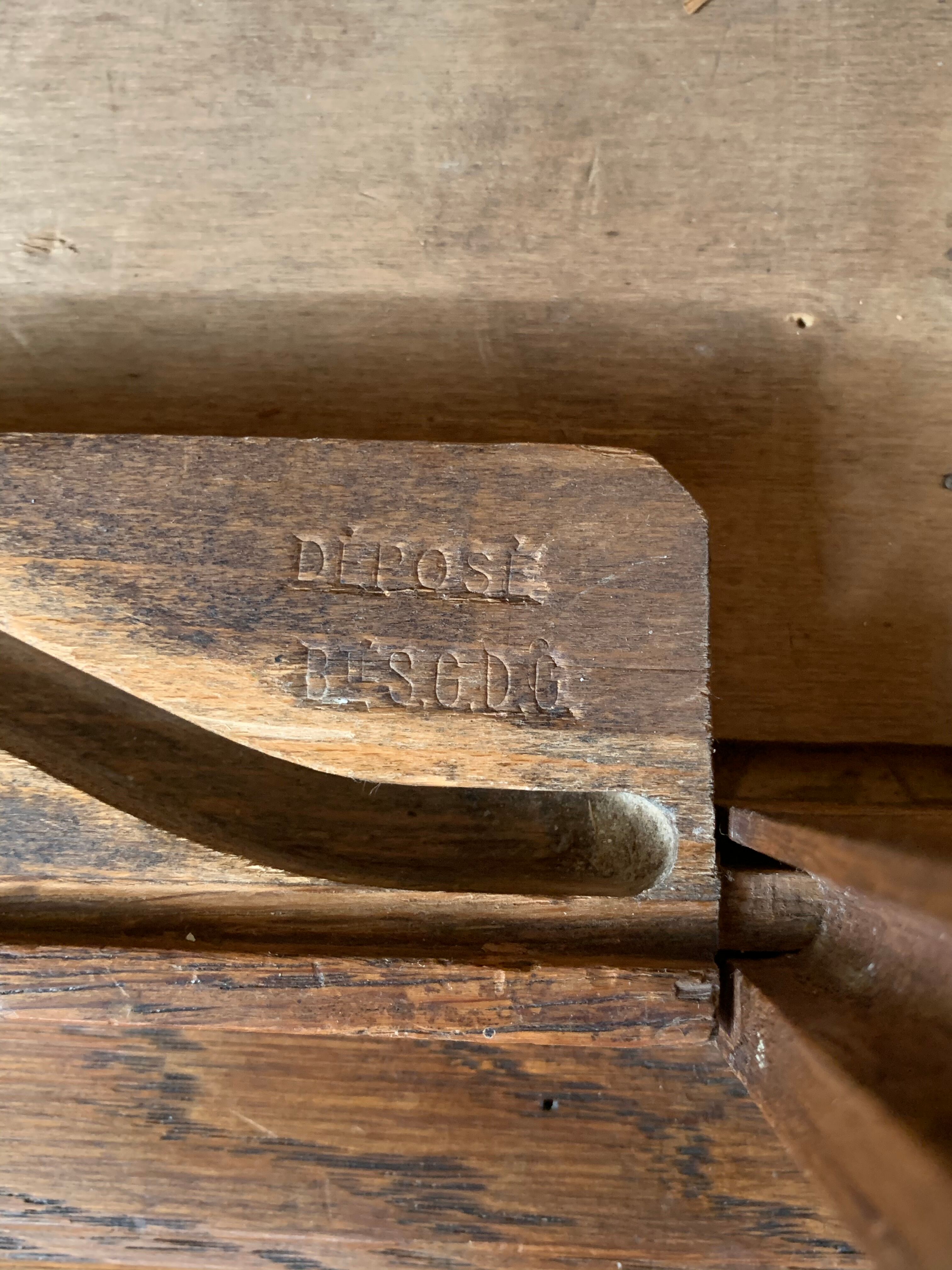 Compas feet cabinet 1950