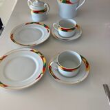 Teapot or coffee maker assembly with saucers and plates, milk jar and sugar bowl Longchamp