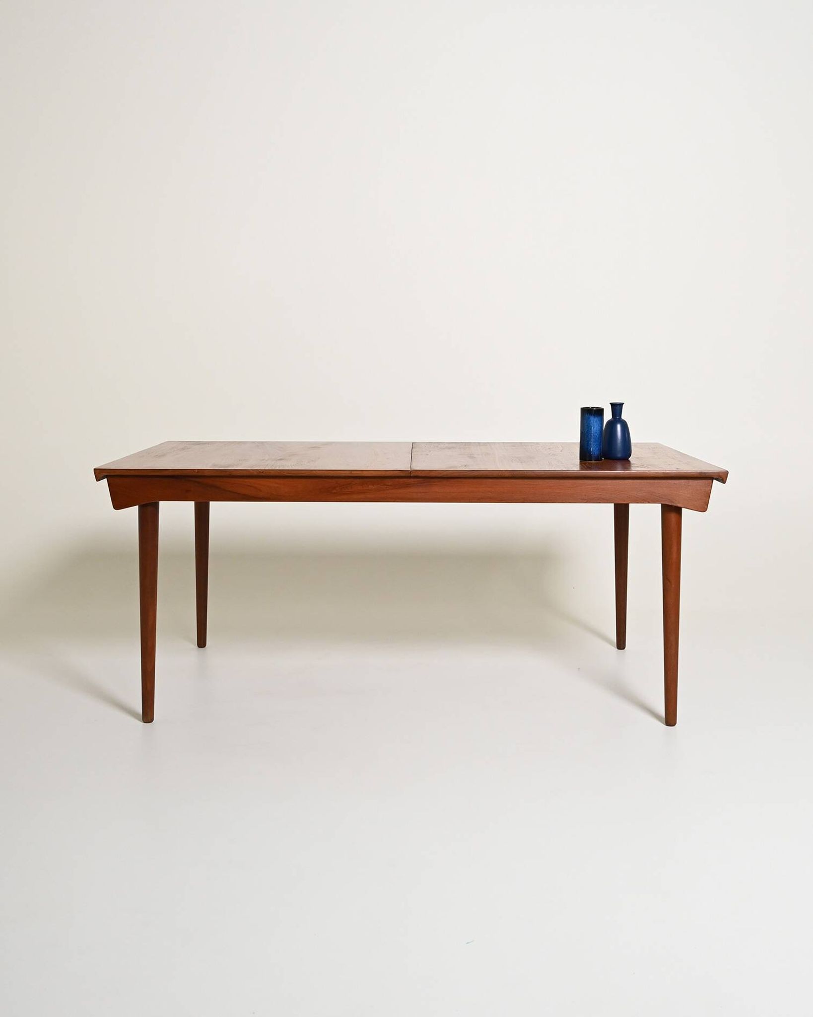 France & Søn extending dining table by Finn Juhl, 1960s