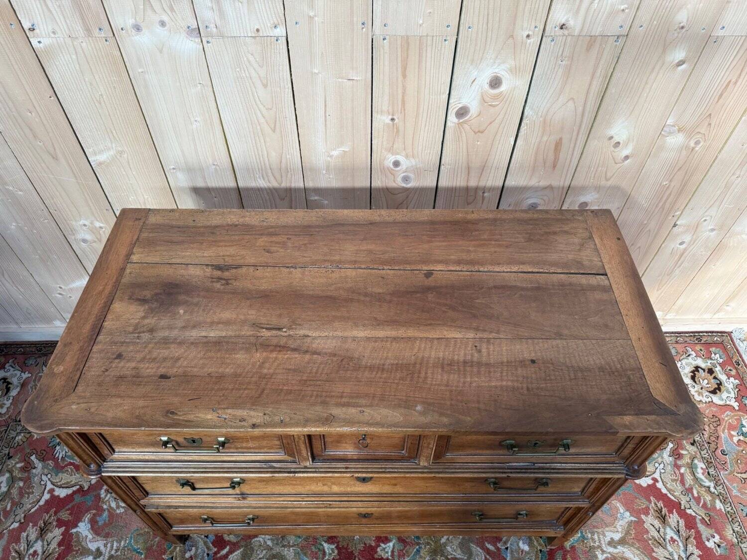 Commode d'époque Louis XVI en noyer massif