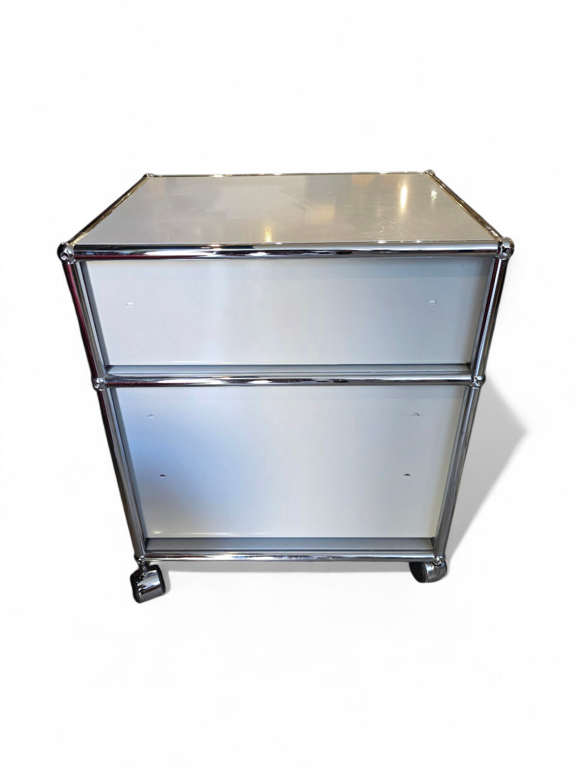 Set of 2 USM Haller cabinets