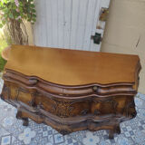 Tomb-shaped chest of drawers in perfect condition