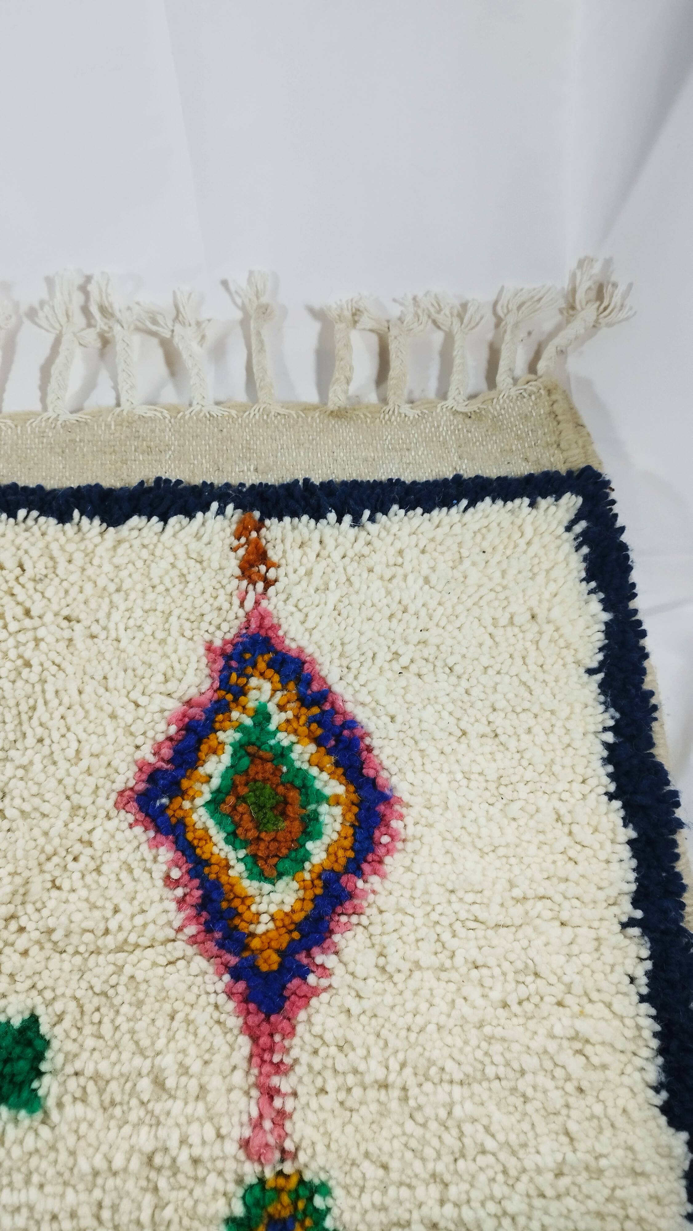 Berber rug 100% wool, handmade, 164x110 cm