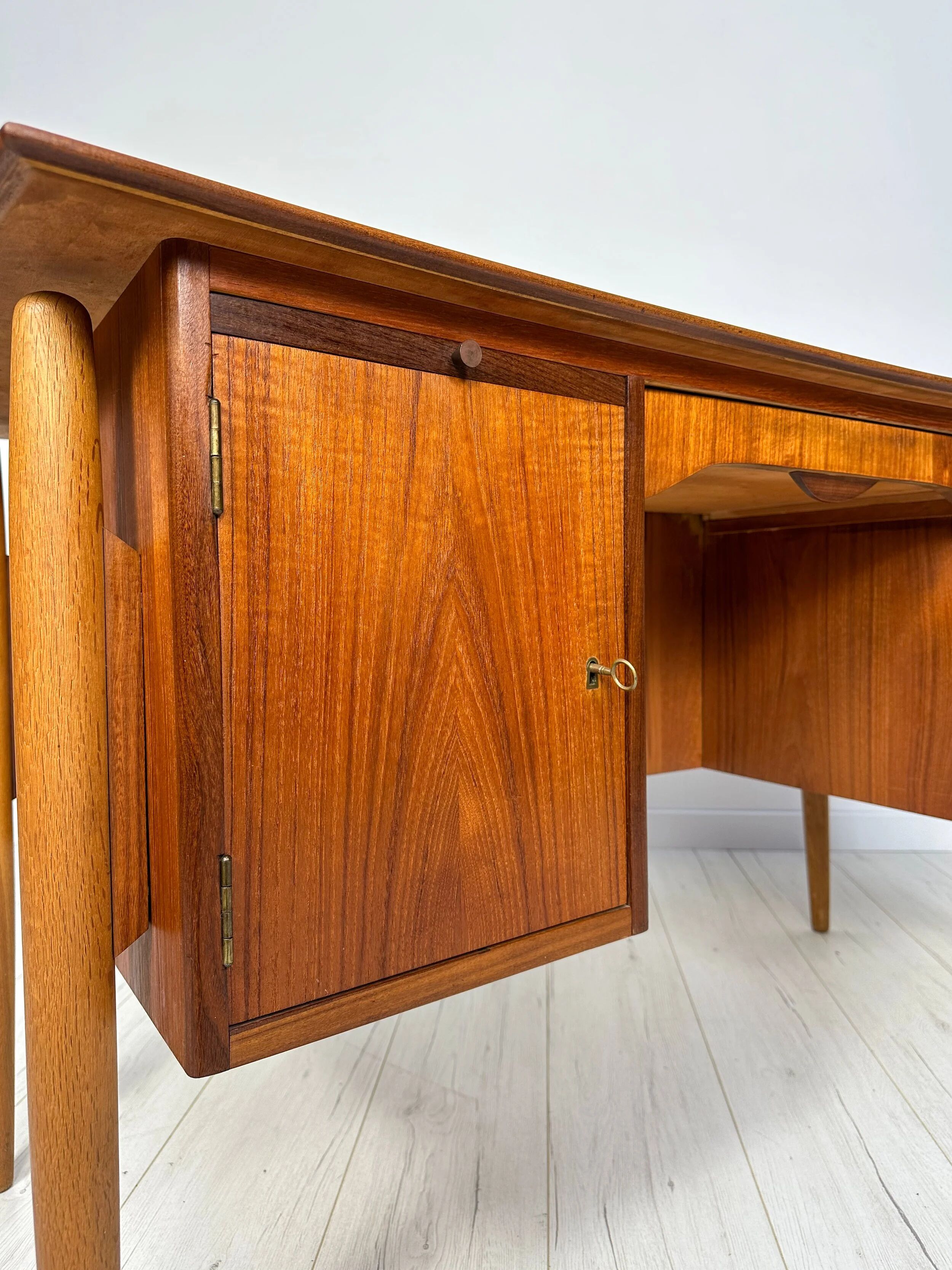 1960s Vintage Mid-Century Curved Danish Teak Writing Desk