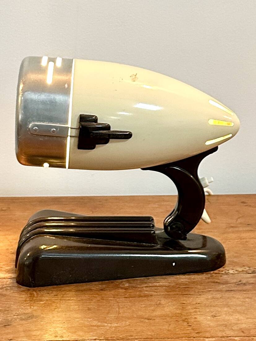 Bakelite and chromed metal lamp - 1950s - Bauhaus style - Sollux Hanau