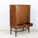 Bruno P. Hansen Cabinet