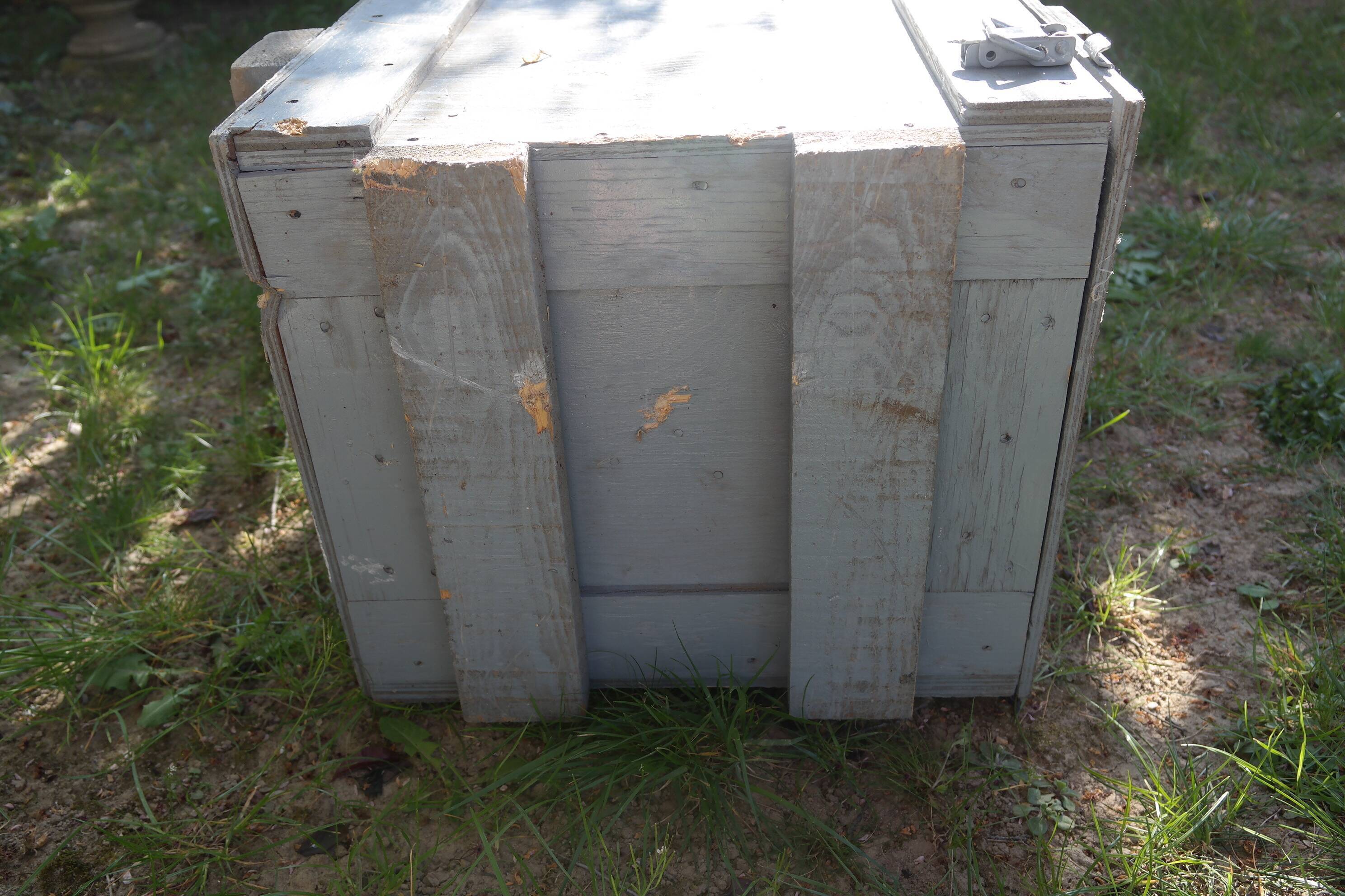 Caisse militaire en bois