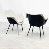 Boucle lounge / easy chairs