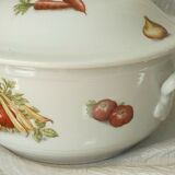 Porcelain soup with fire decor legumes 4 seasons