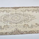 Vintage biege home living rug sku 3143