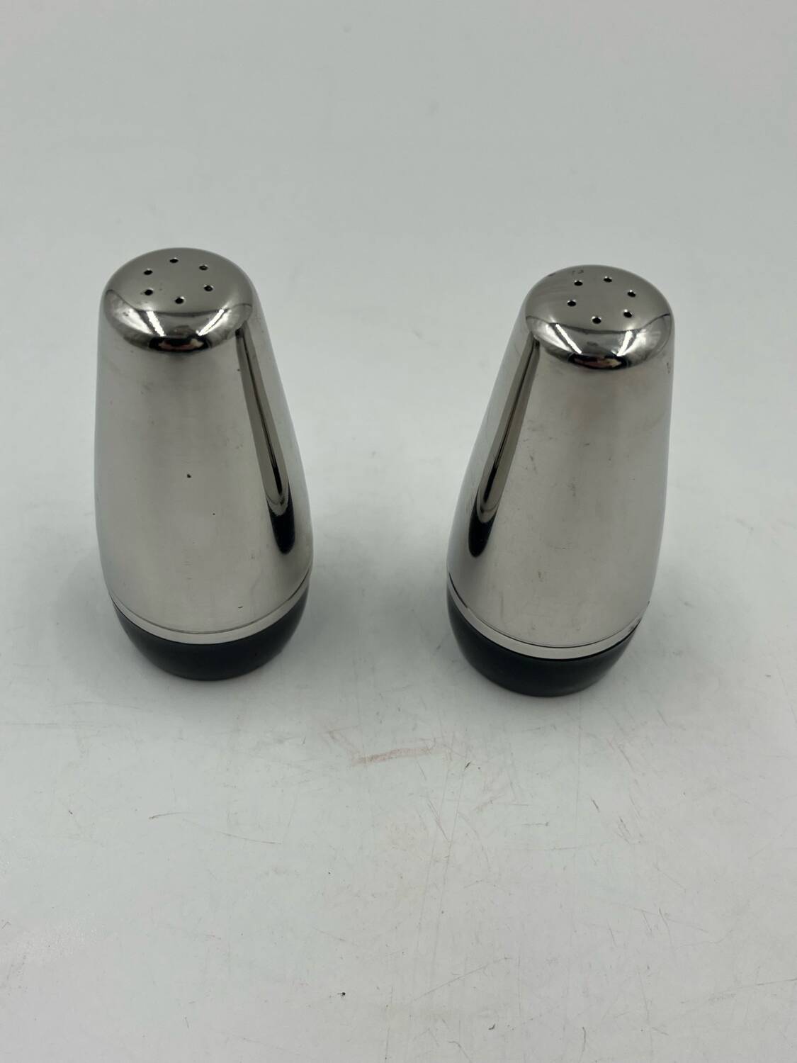 Alessi salt & pepper shaker duo