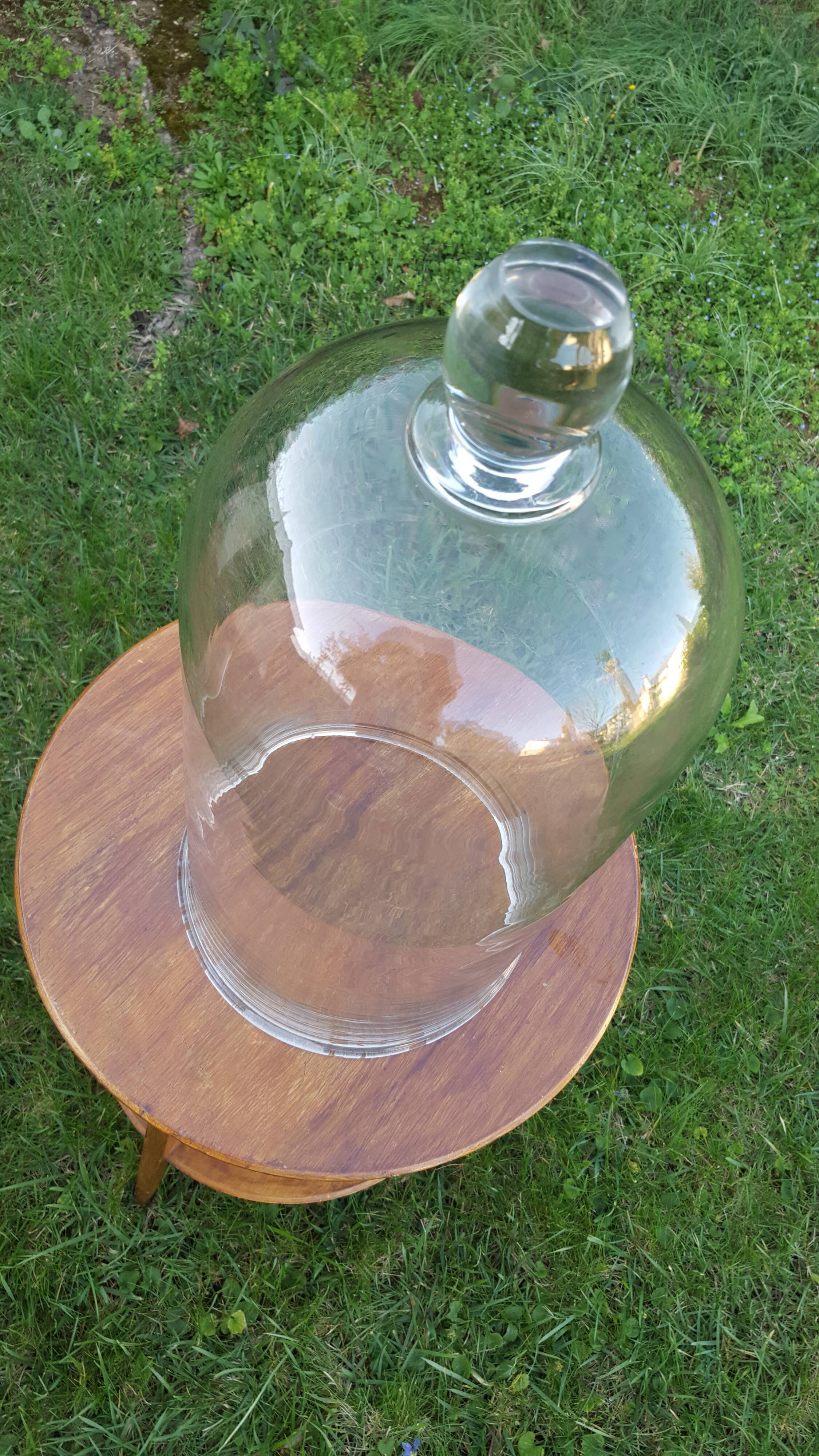 Large old bell in blown glass (48 cm)