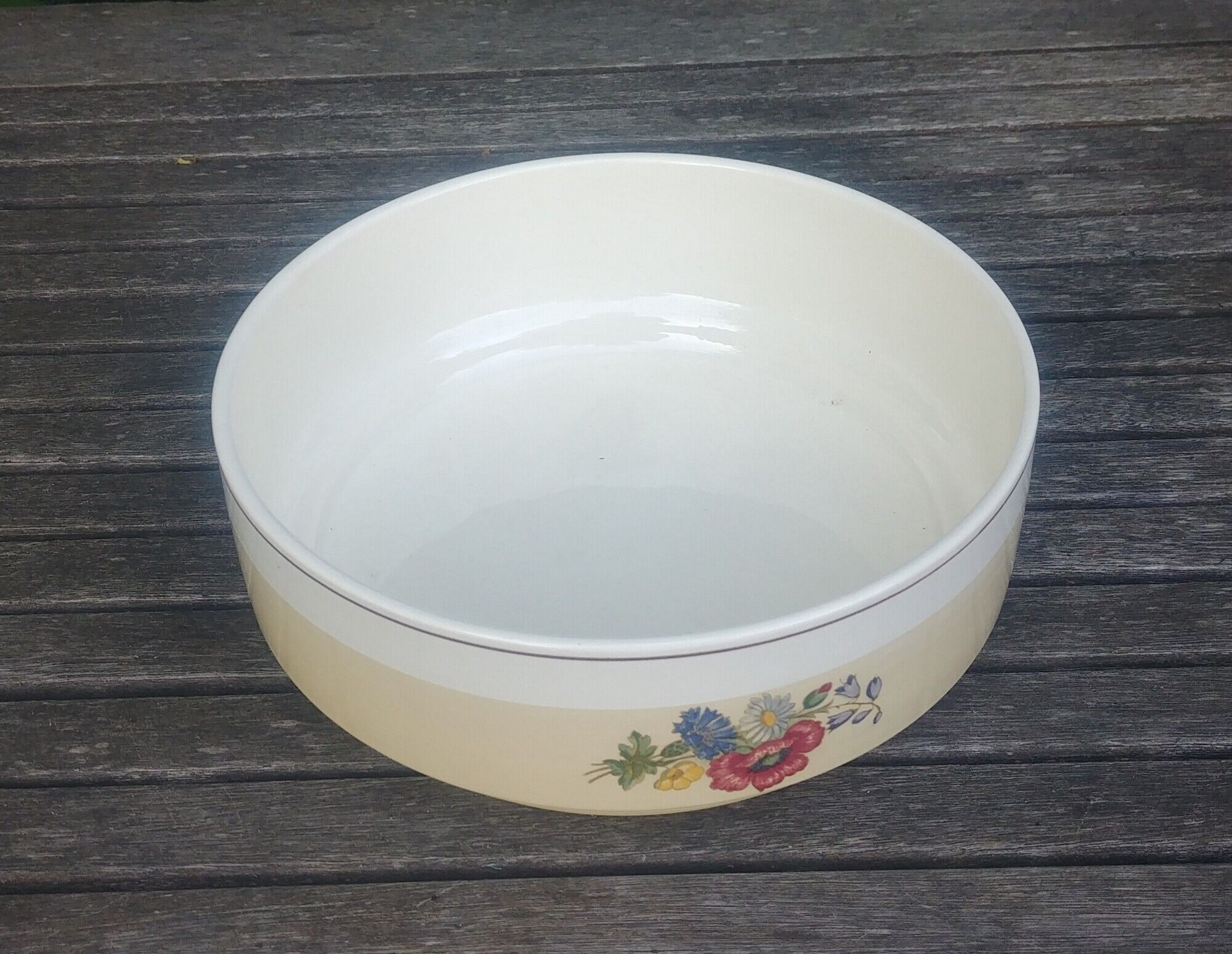 Porcelain salad bowl/serving dish from Villeroy & Boch mettlach model 1584