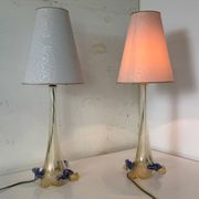 Set of 2 vintage romantic Venetian Italian table lamps in Murano glass.