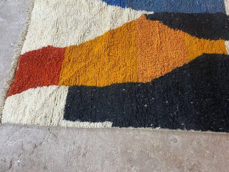 Handmade traditional Berber rug size 100 x 200 cm