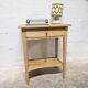 Table d'appoint en bois brut