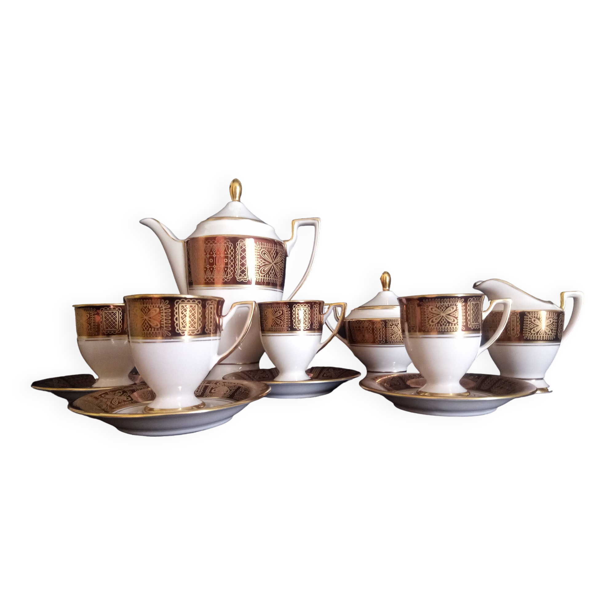 German Waldershof Bavaria porcelain coffee service, handmade decoration in 22 Carat gold