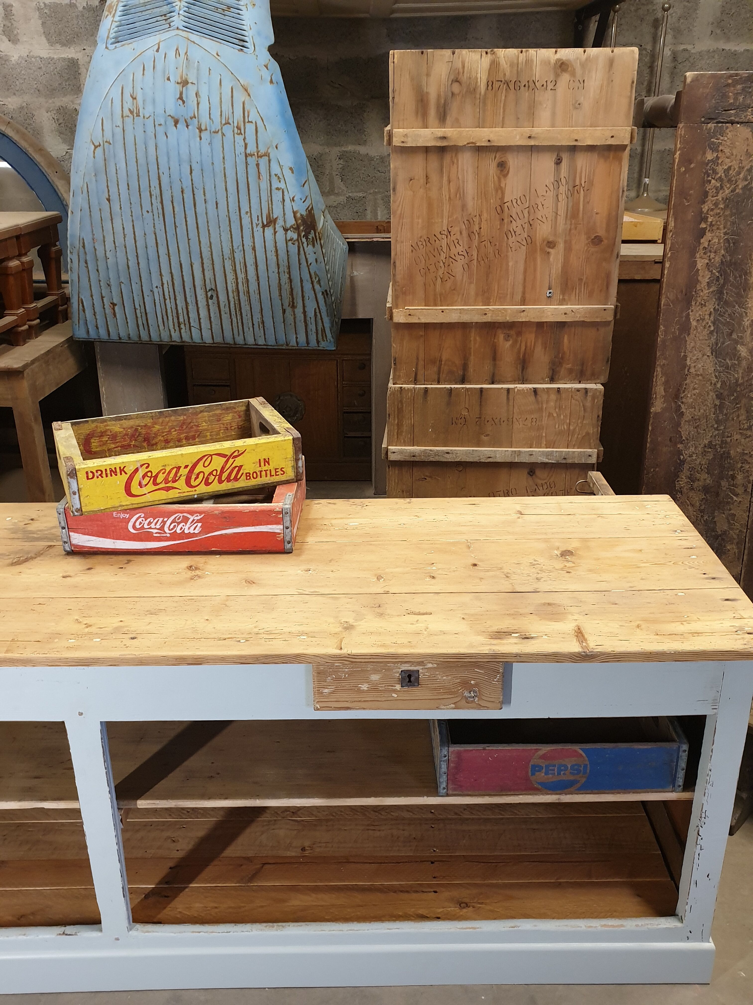 Furniture of drappier