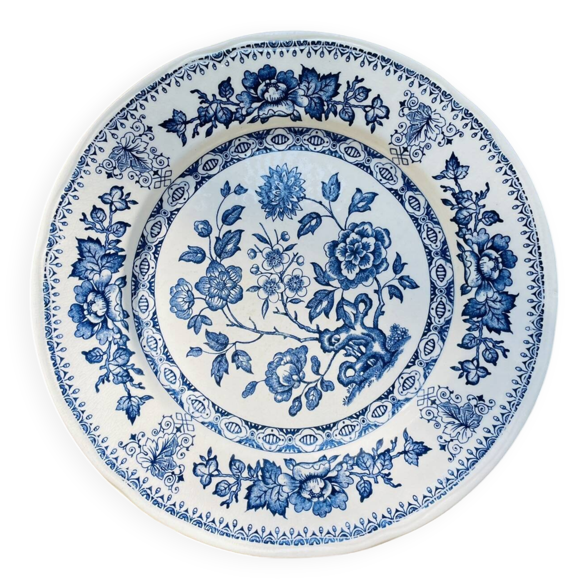 English-style Lunéville dinner plate