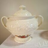 Cups and sugar bowl English Wedgwood Wellesley