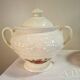 Tasses et sucrier anglais Wedgwood Wellesley