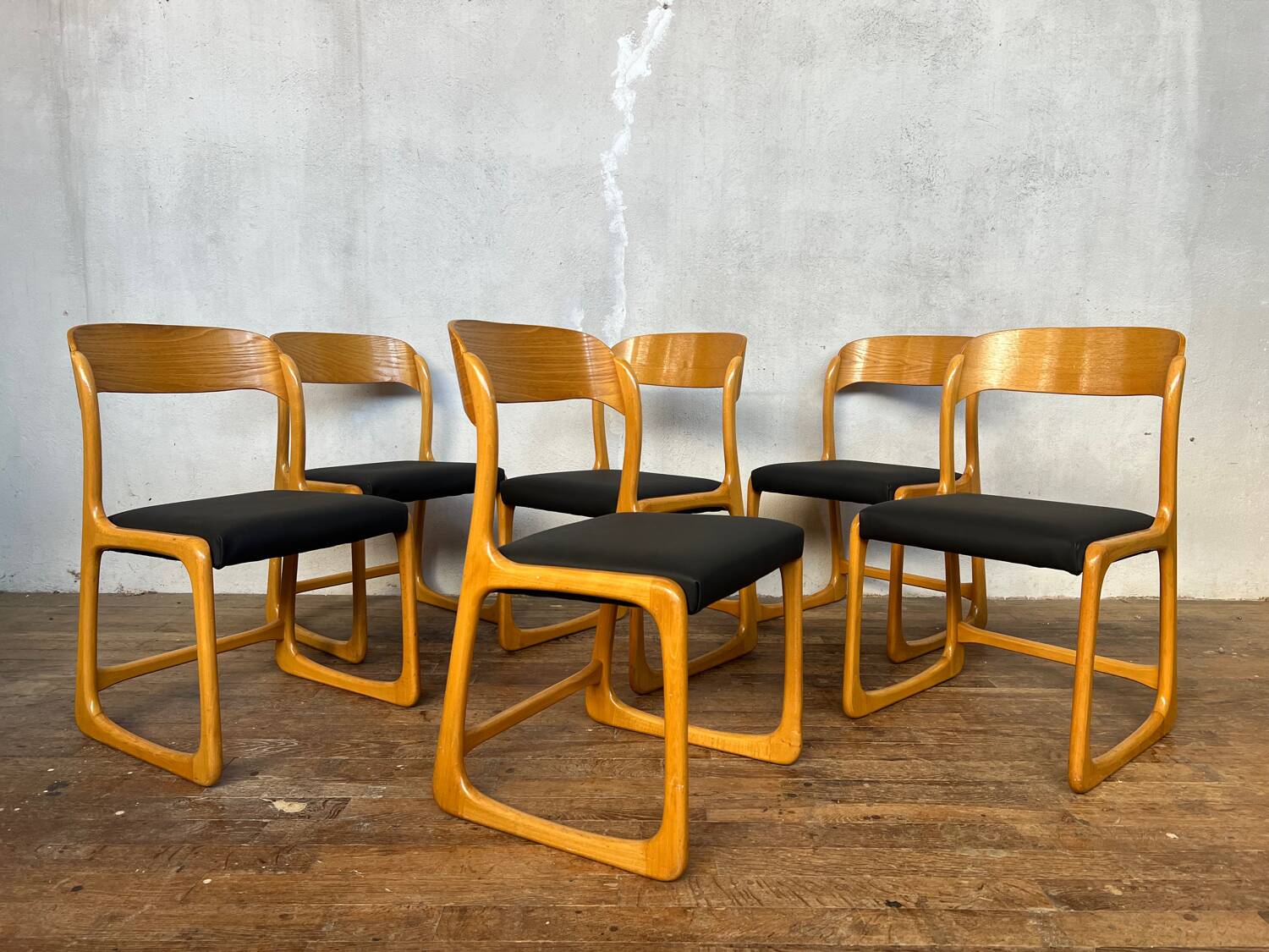 Set of 6 vintage bentwood sleigh chairs by Baumann - 1960s