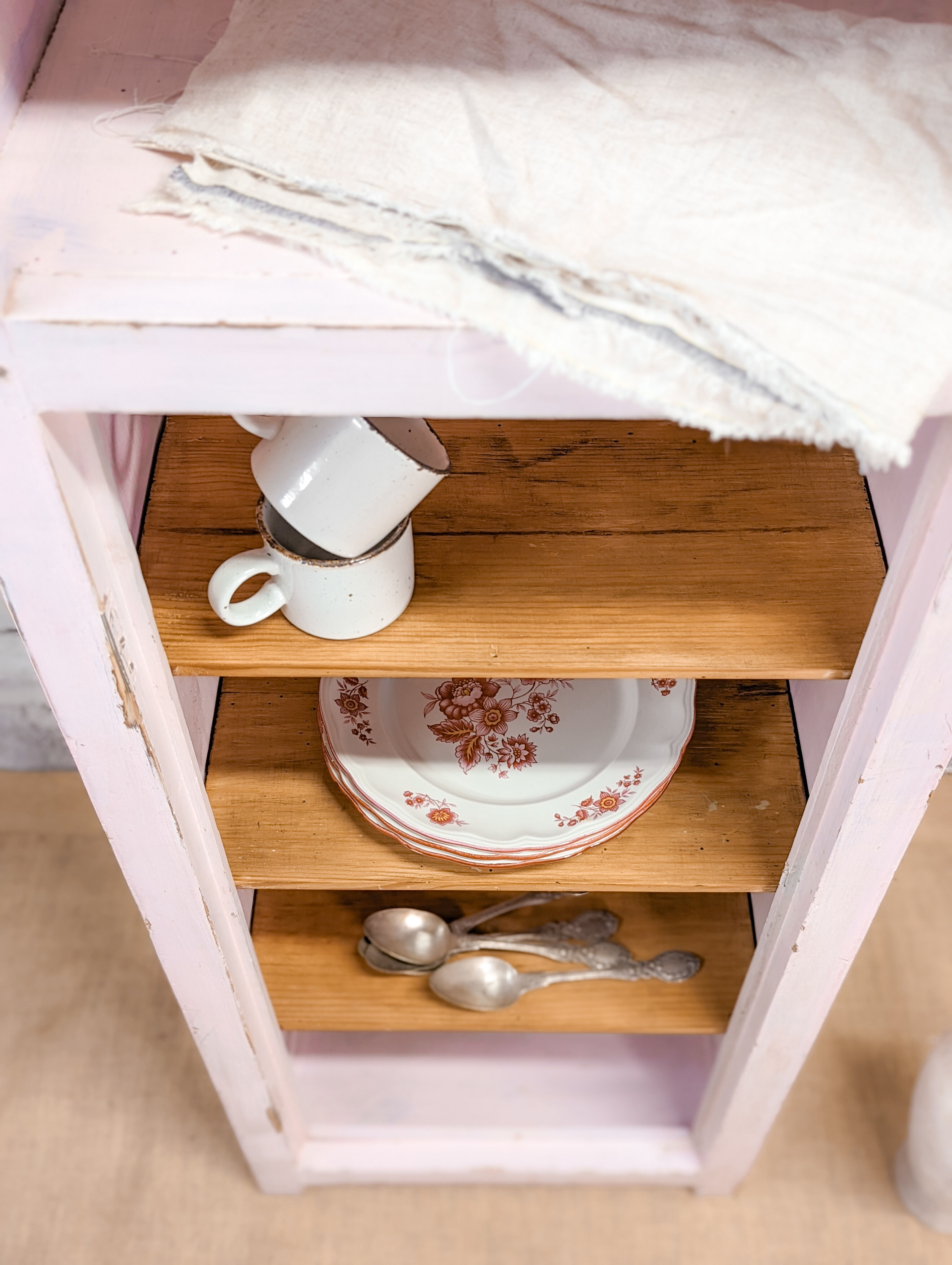 Vintage pink shelf