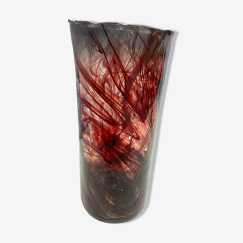 Vase rouleau rouge et bleuté de Serge Mansau pour Murano