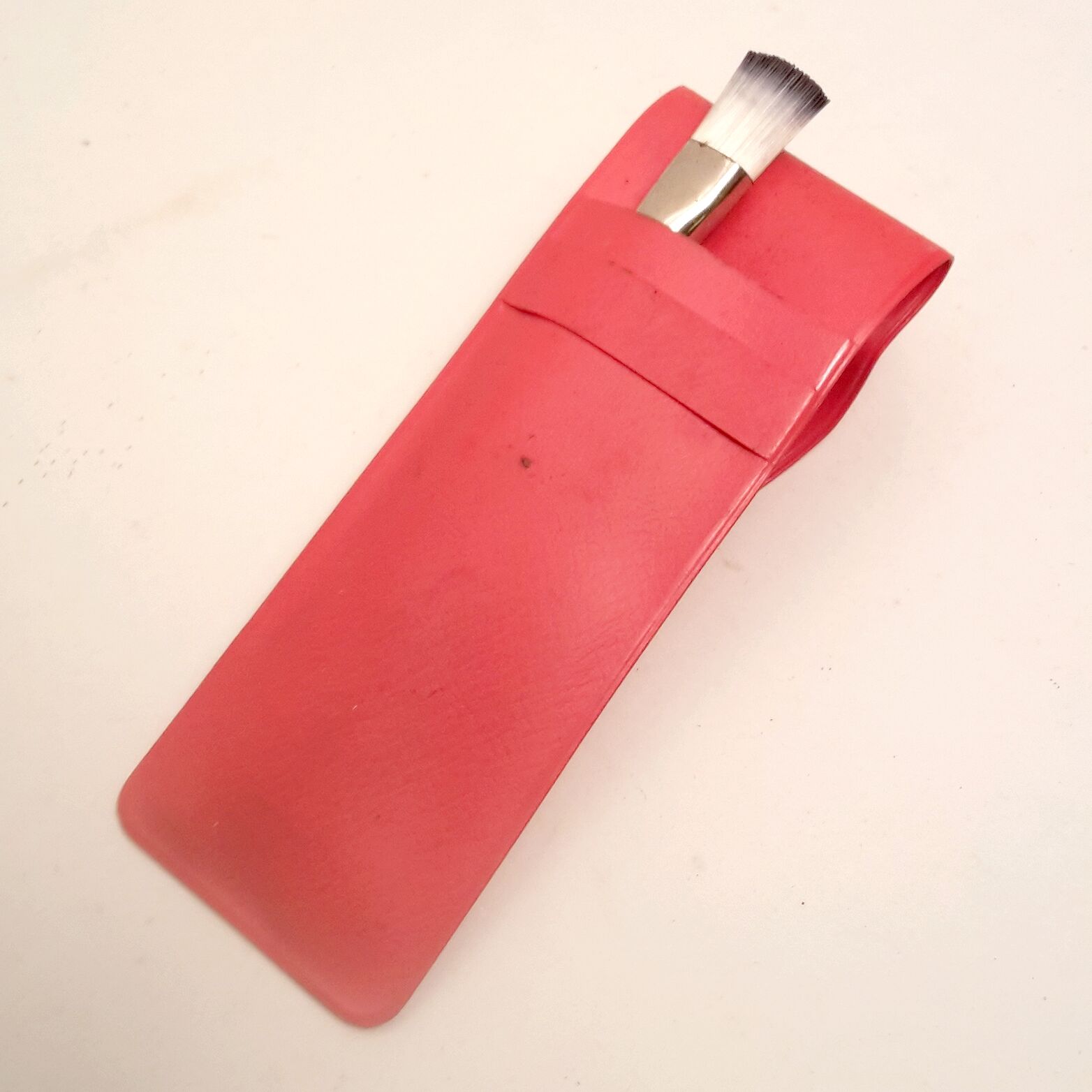 Typewriter Olivetti Lettera 22