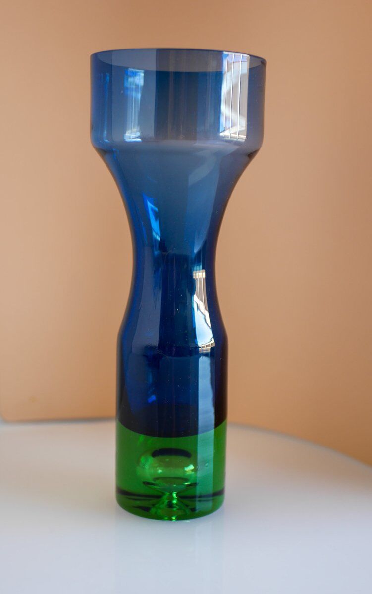 Mid-century modern Scandinavian bright blue and emerald green glass vase from Borgström Åseda, Sweden
