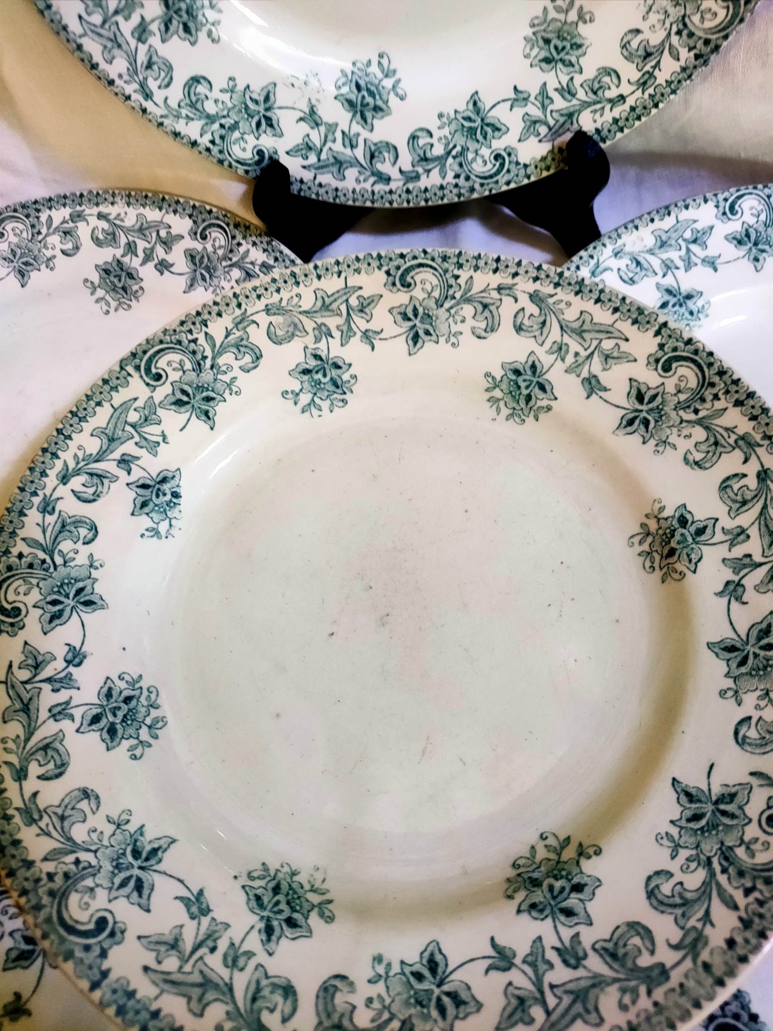 5 flat plates green iron earth earthenware from st amand