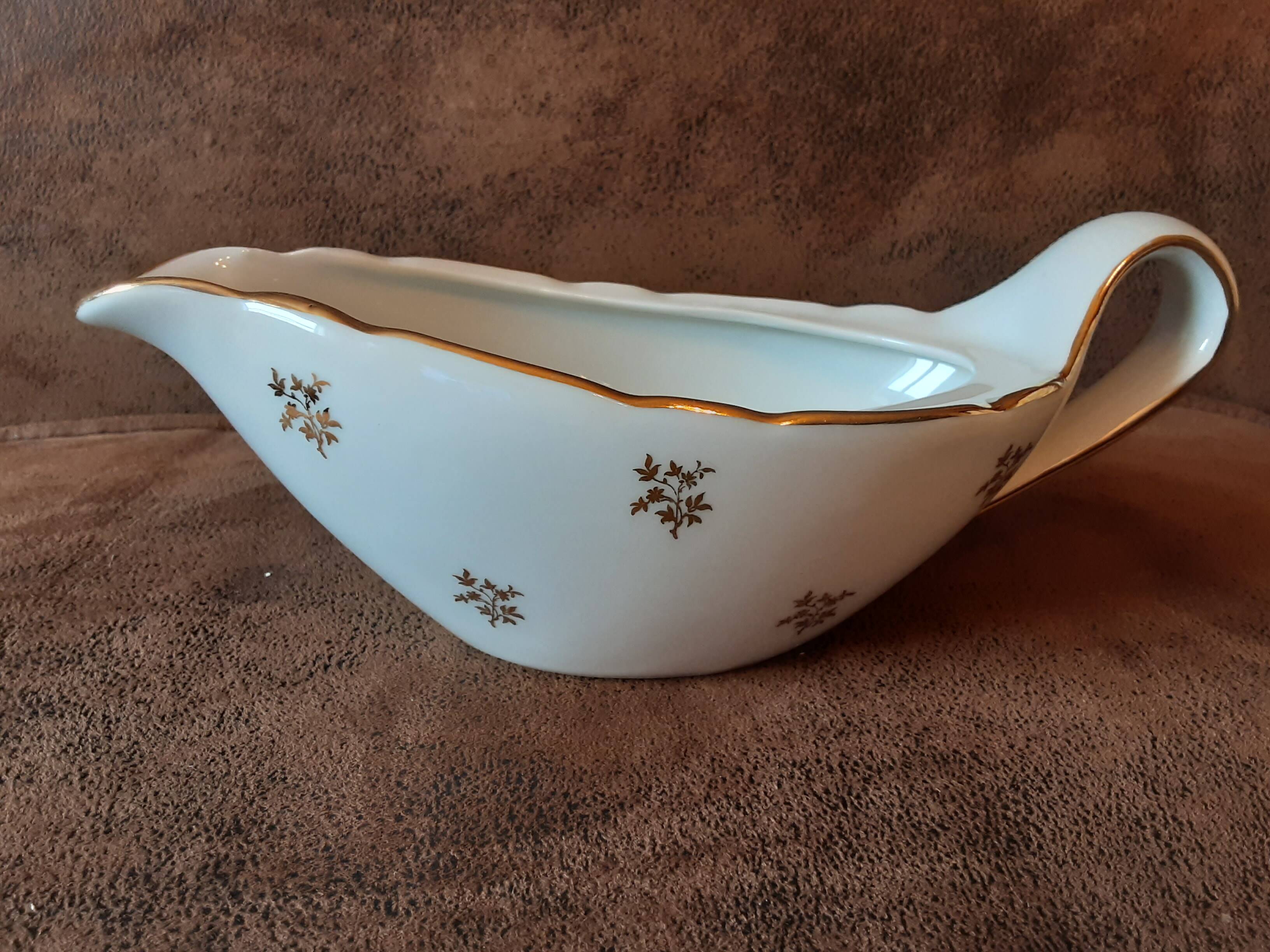 Luxury Porcelain Sauce Boat from the Compagnie Nationale