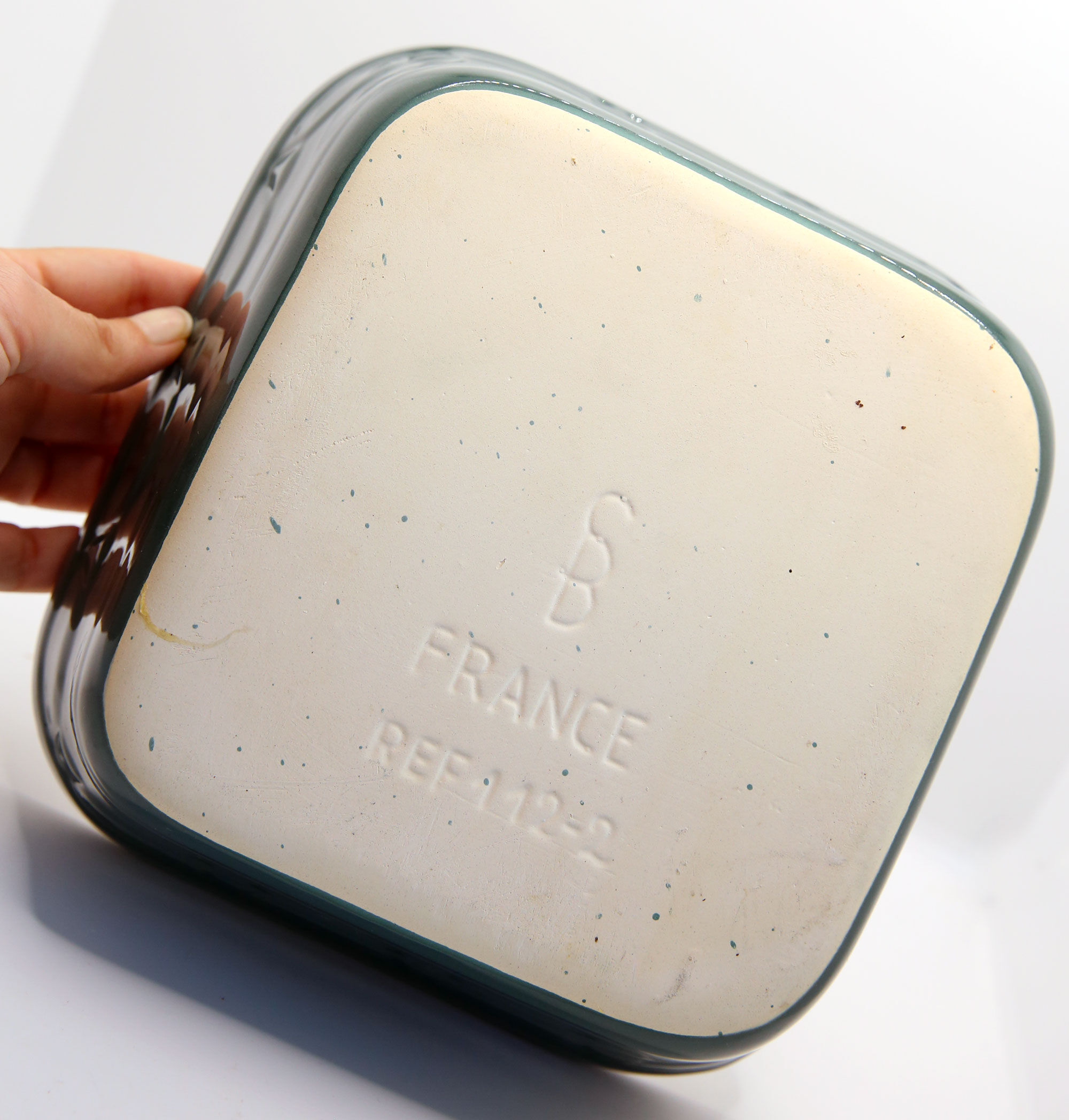 Artisanal square gratin dish of Alsace green with flowers