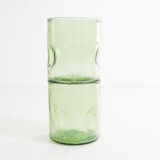 Deux verres vert glacé