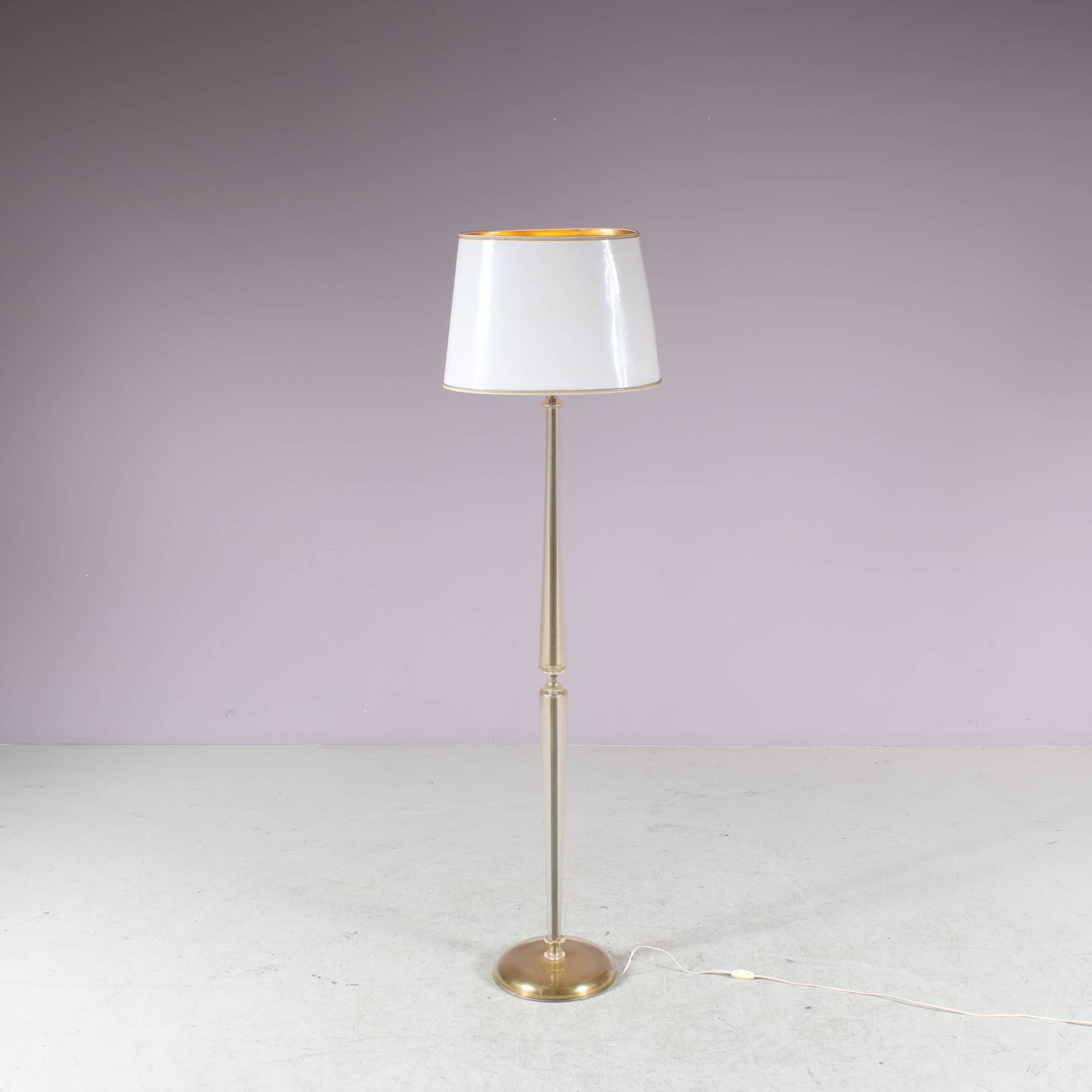1940s Murano glass floor lamp from Italy