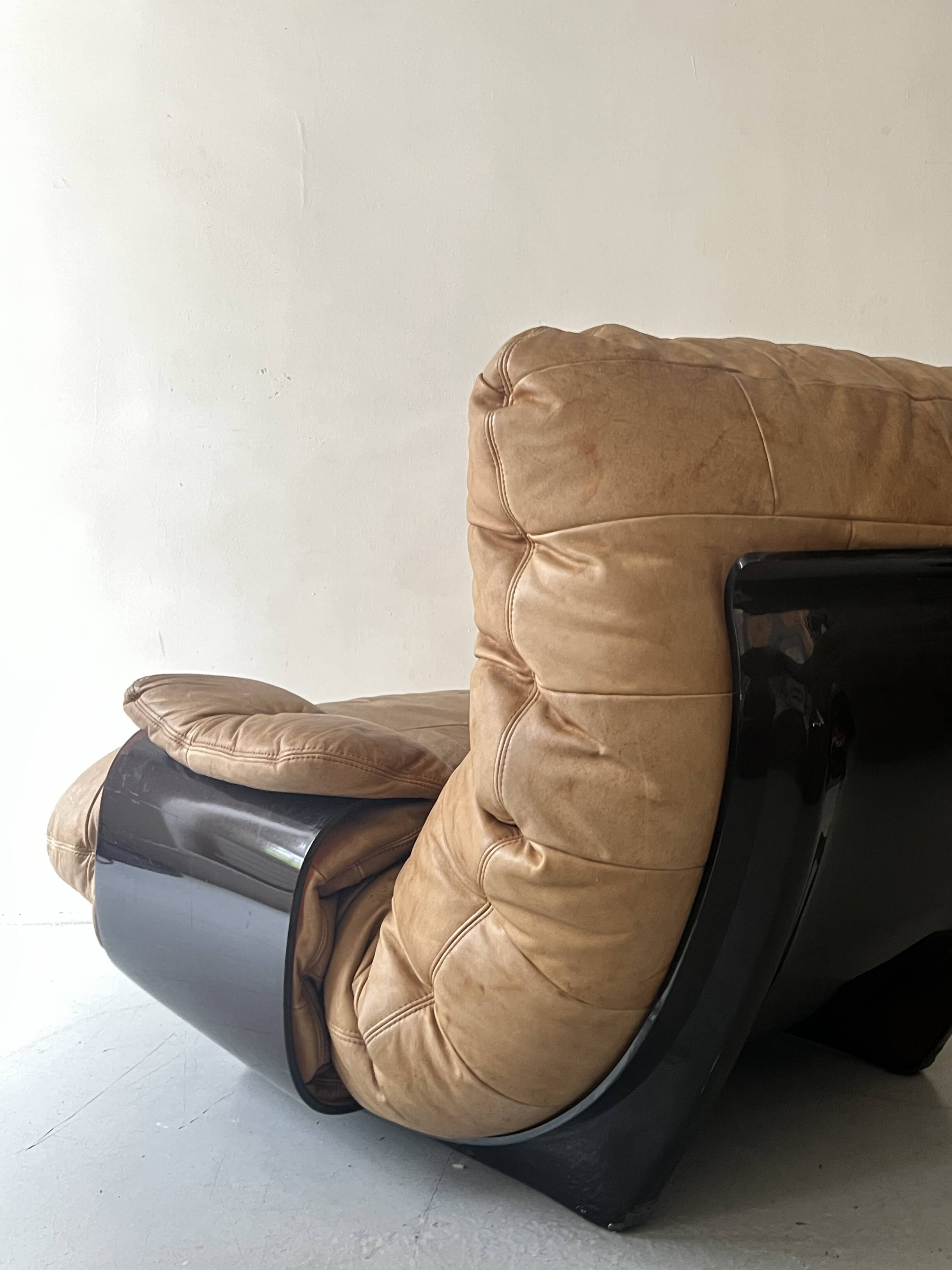 Marsala natural leather armchair by Michel Ducaroy for Ligne Roset, 1970