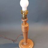 Pied de lampe en bois tourné Art Déco.
