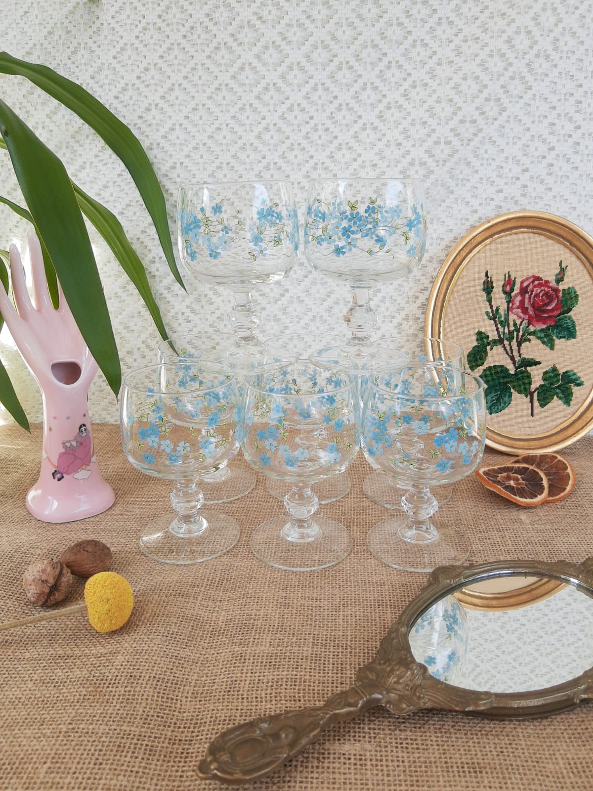 Ensemble de 8 verres à vin ballon Myosotis Veronica vintage