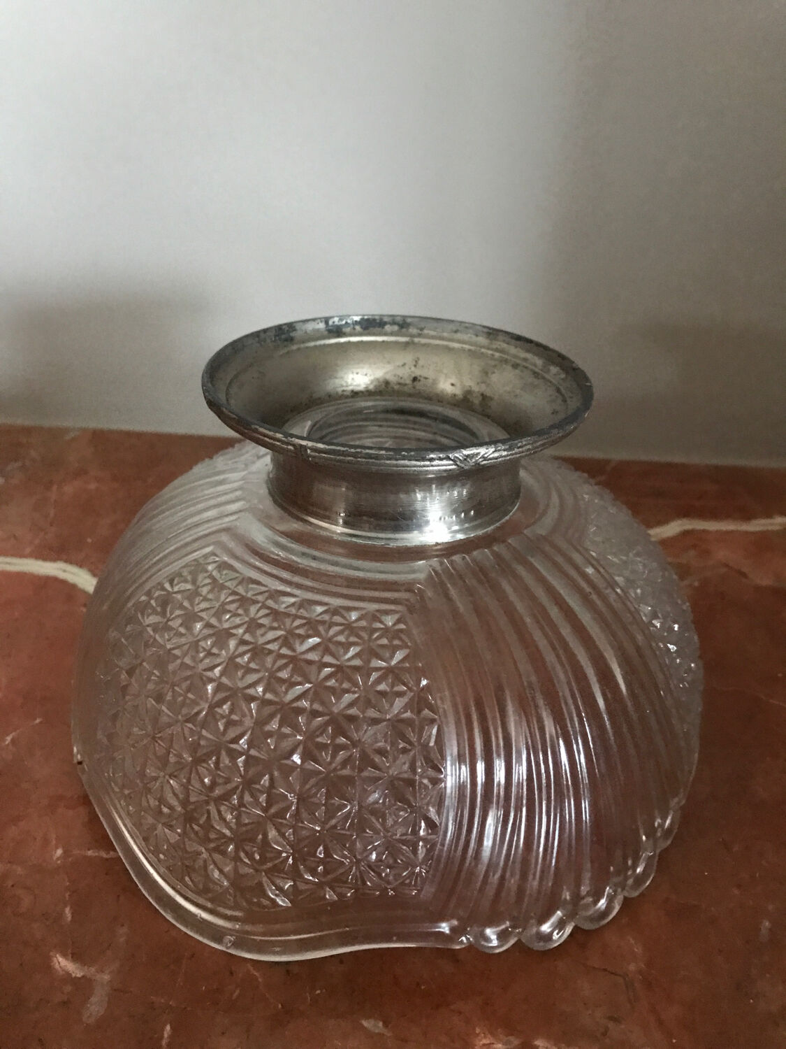 Coupe à fruit sur pied métal
