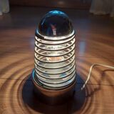 Vintage lamp springs out