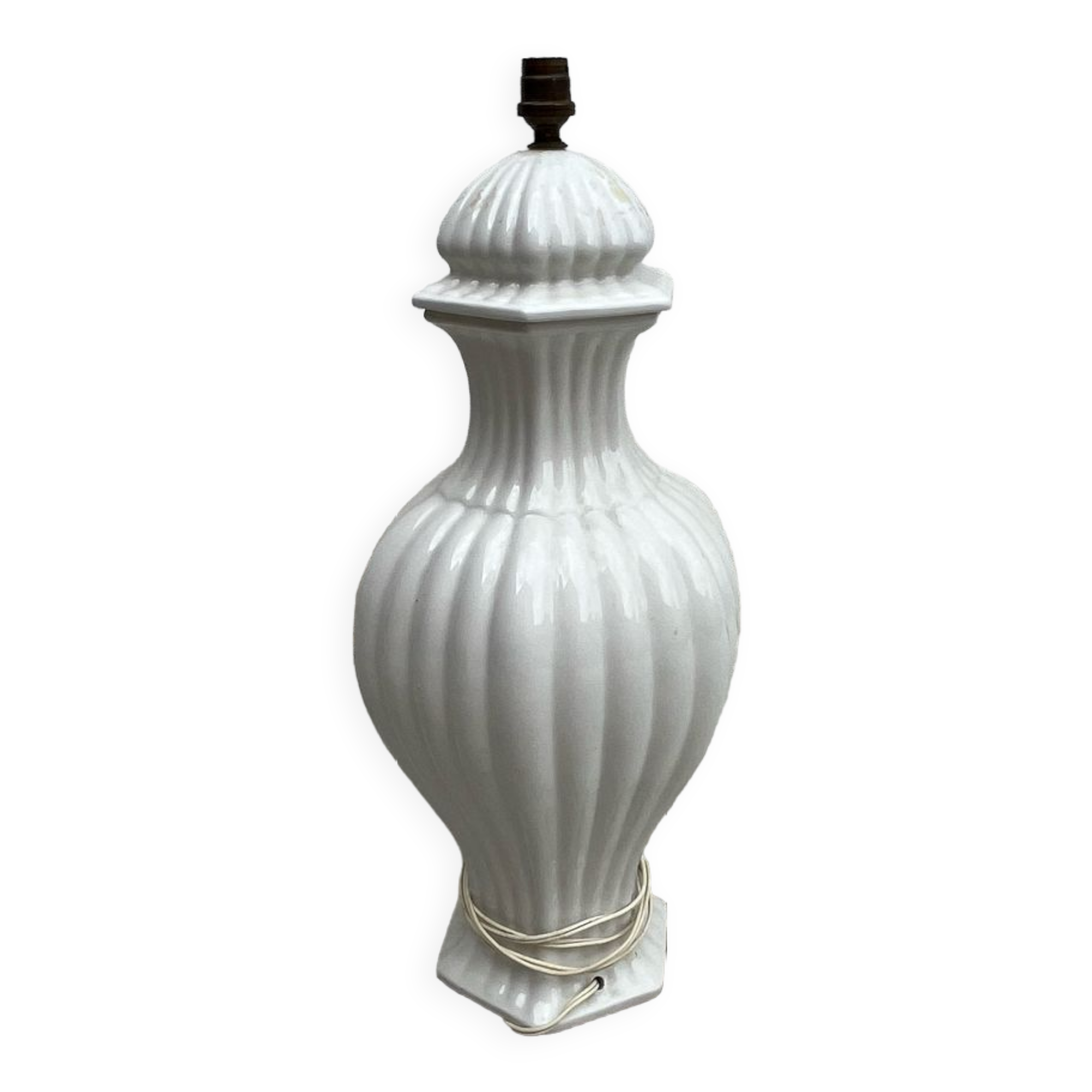 Earthenware lamp foot