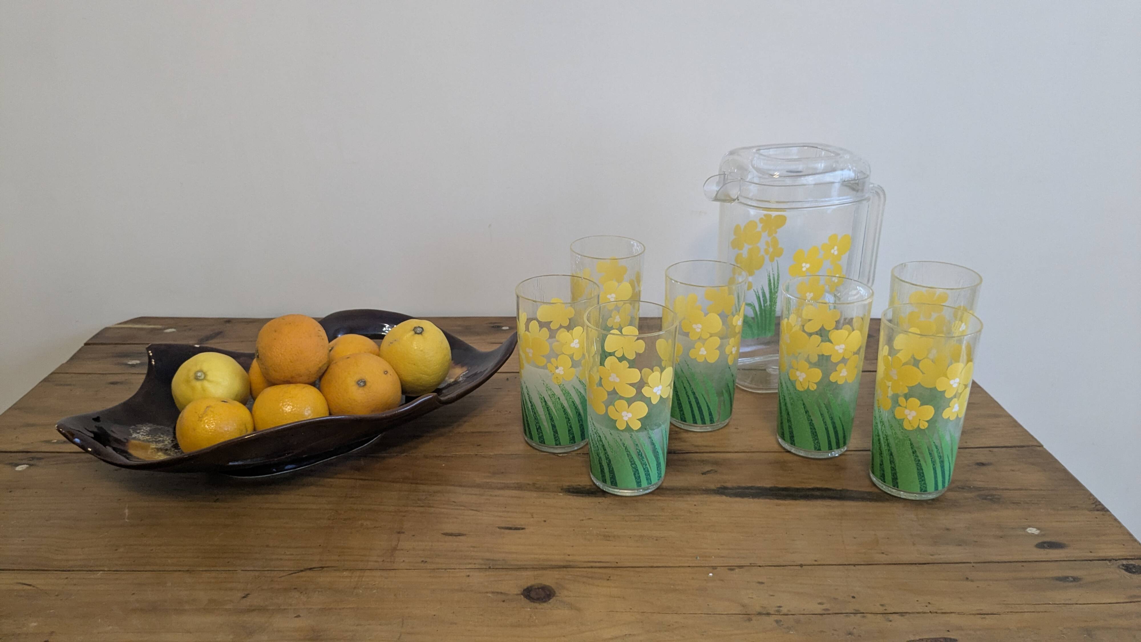 Vintage juice service Chameleon by Pierre Tardif for Neové – jug and 6 glasses