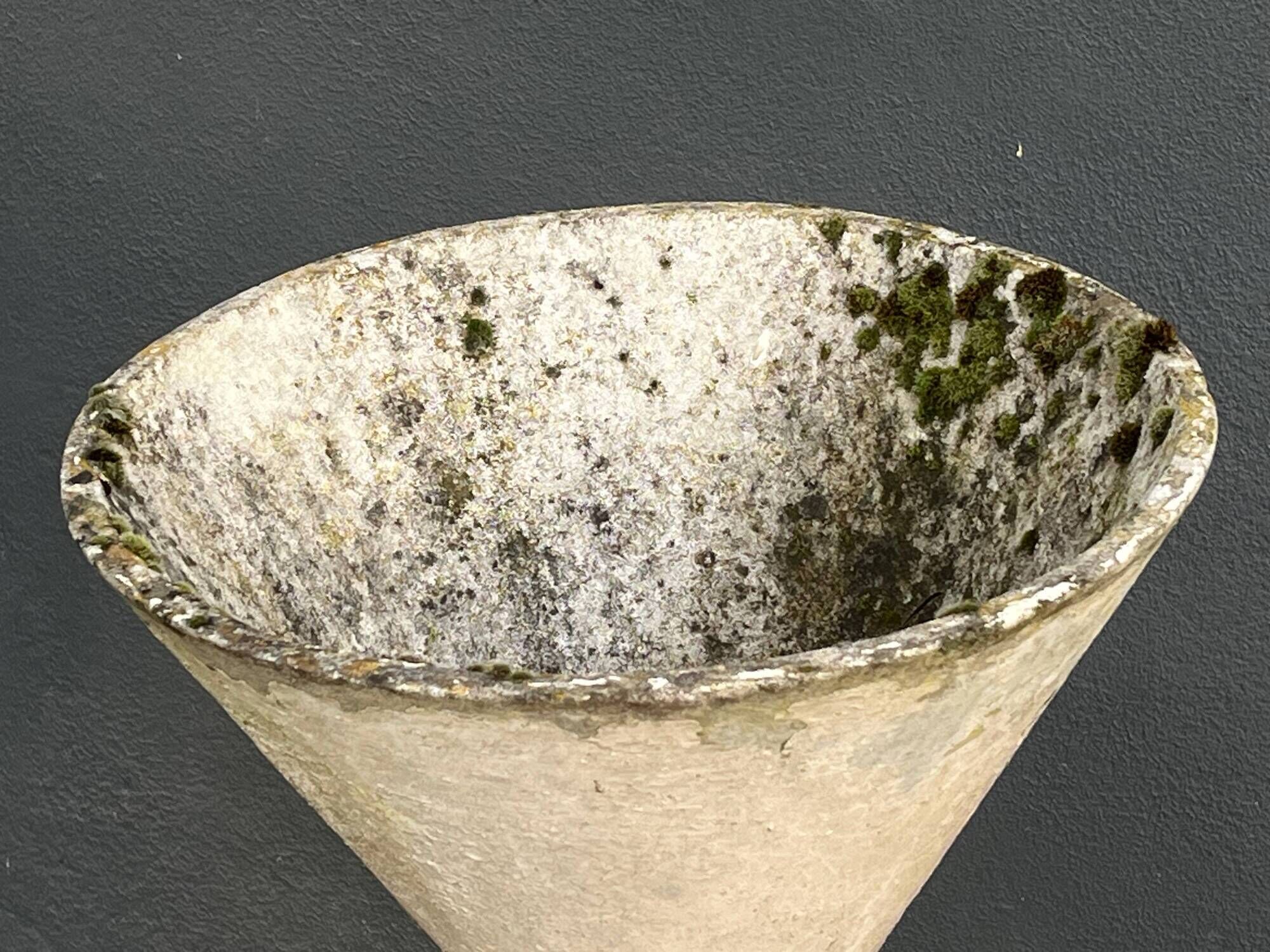 Diabolo planter, Anton Bee and Willy Guhl for Eternit Switzerland, 1950