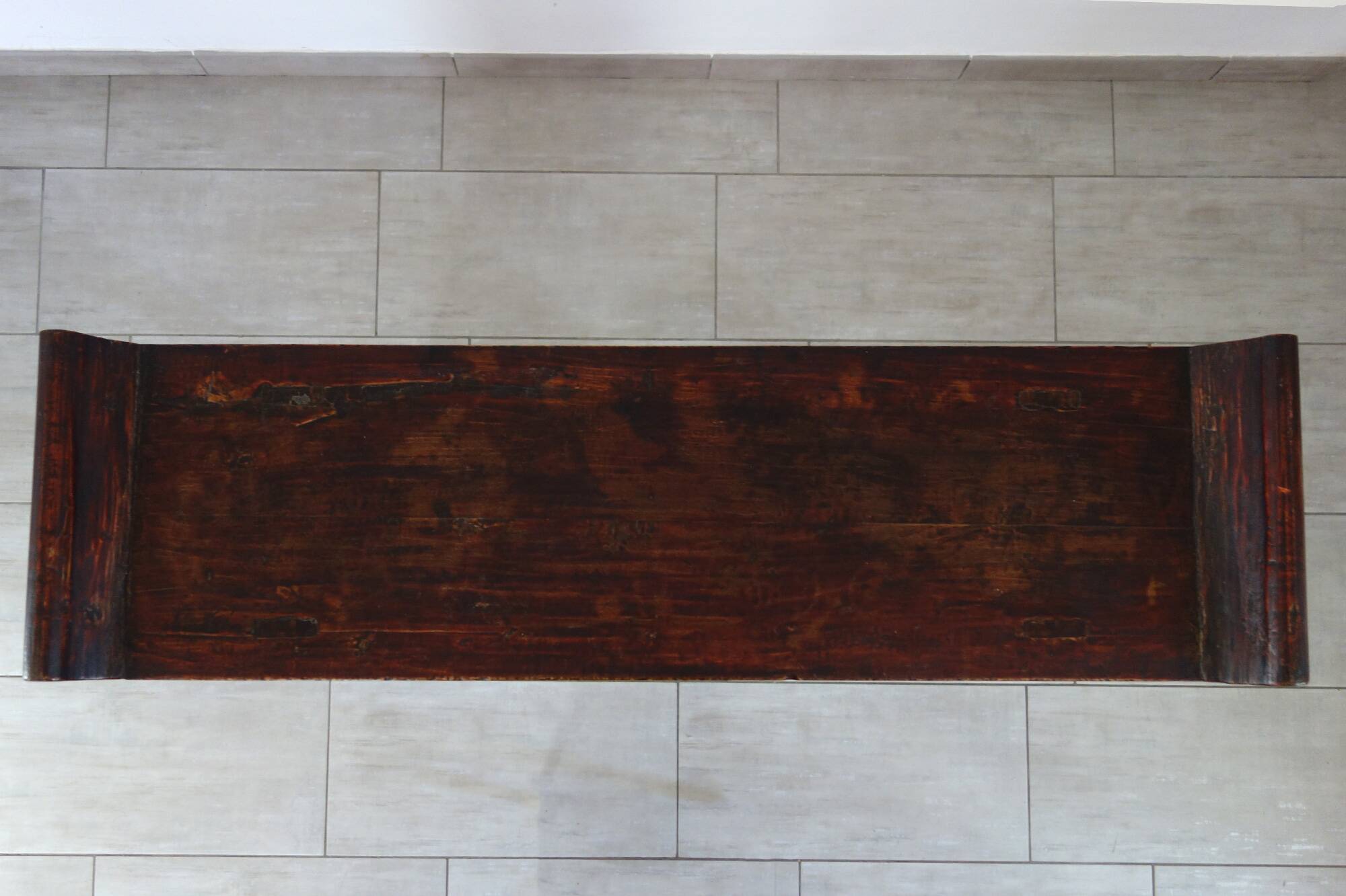 Antique altar console decorated, China early 20th century