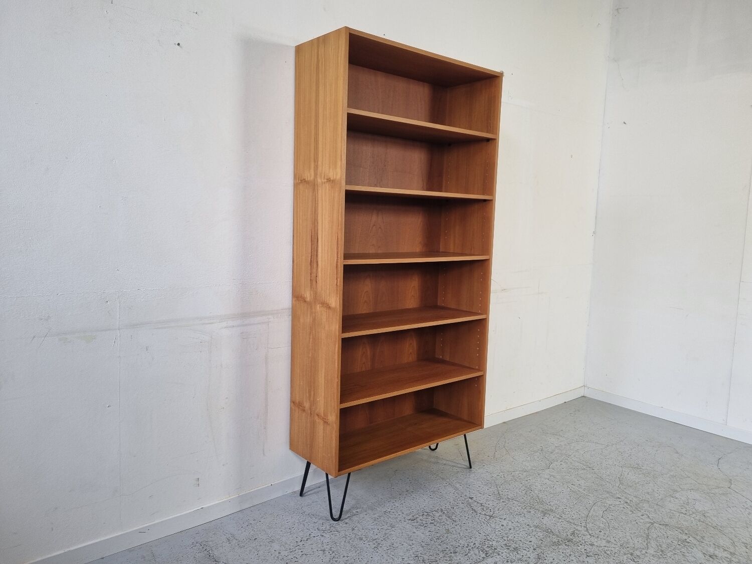 Scandinavian bookcase in teak and walnut, 60s