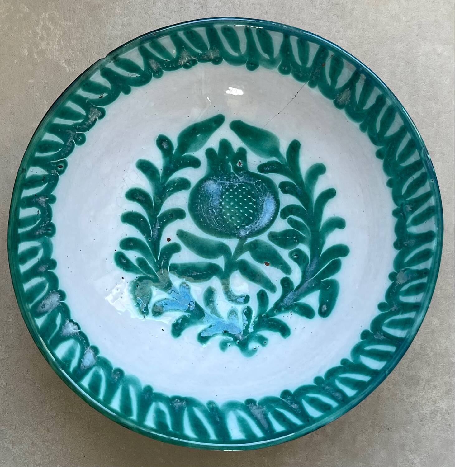 Lebrillo salad bowl from Fajalauza.