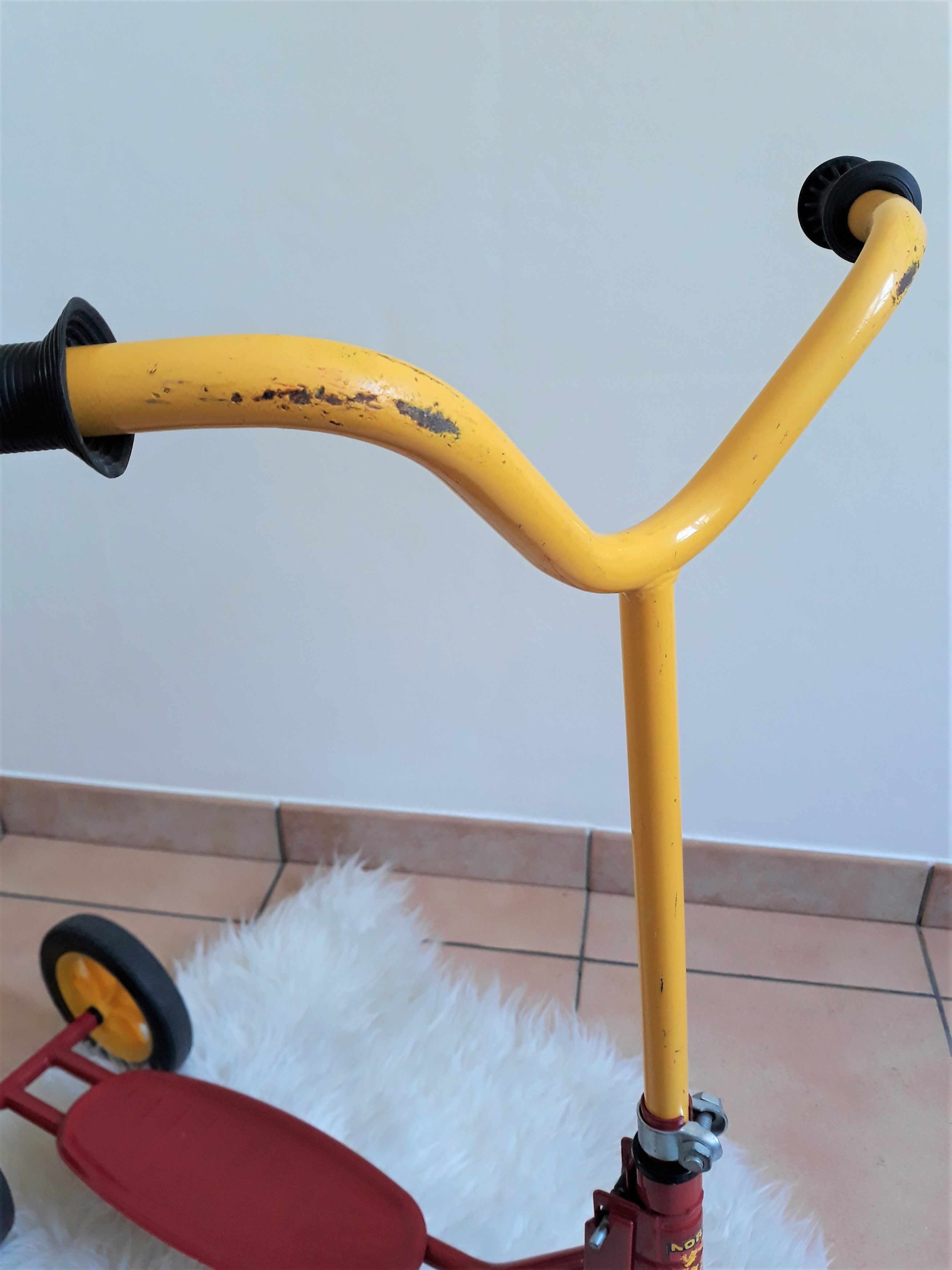 Trottinette vintage de marque Nordy