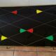 Table basse avec pieds compas