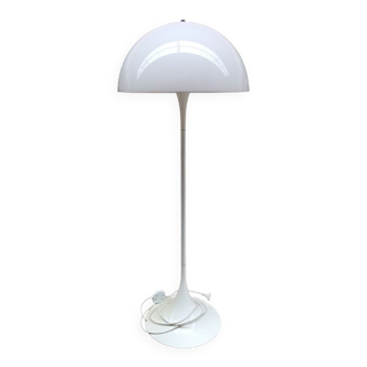 Panthella floor lamp by Vener Panton for Louis Poulsen